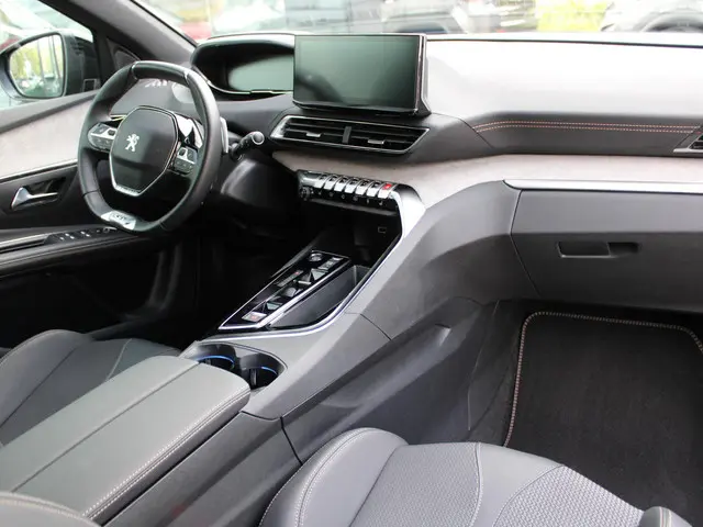 Peugeot 5008 3