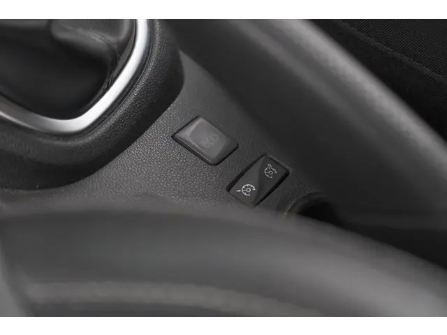 Renault Captur TCe 90 Intens 2018 Benzine 41