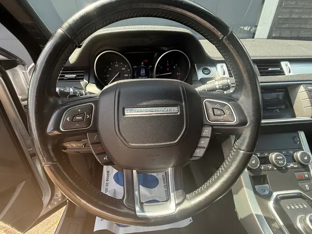 Land Rover Range Rover Evoque 2.0 TD4 HSE 2018 Diesel 16