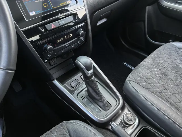 Suzuki Vitara 1.5 Hybrid Style 2023 Hybride Benzine 31