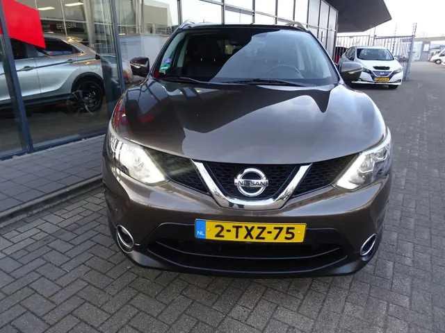 Nissan QASHQAI 1.2 Tekna 2014 Benzine 10