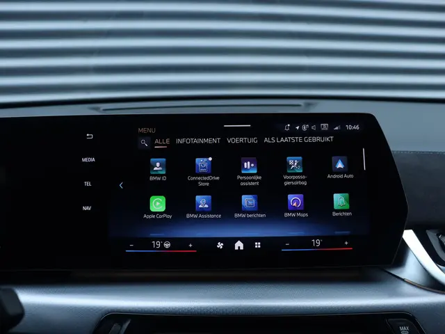 BMW iX2 eDrive20 2024 Elektrisch 28