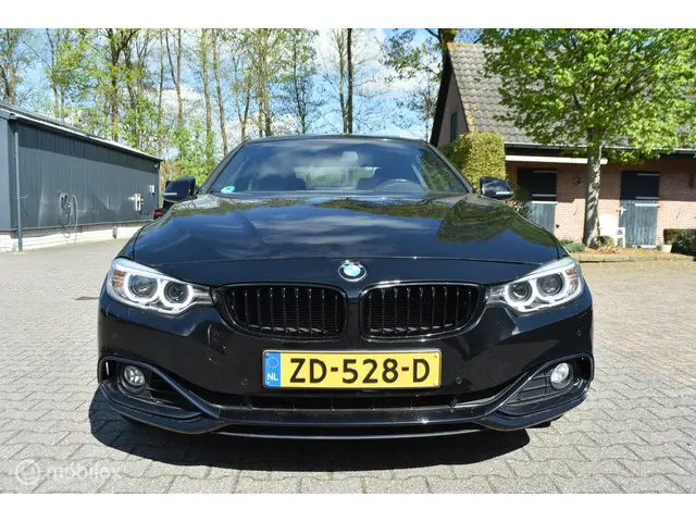 BMW 4 Serie Coupé 435i High Executive Aut 2014 Benzine 6