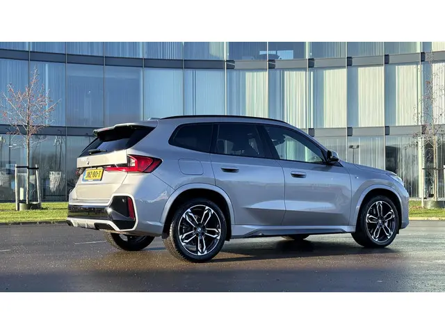 BMW X1 sDrive20i 2024 Benzine 3