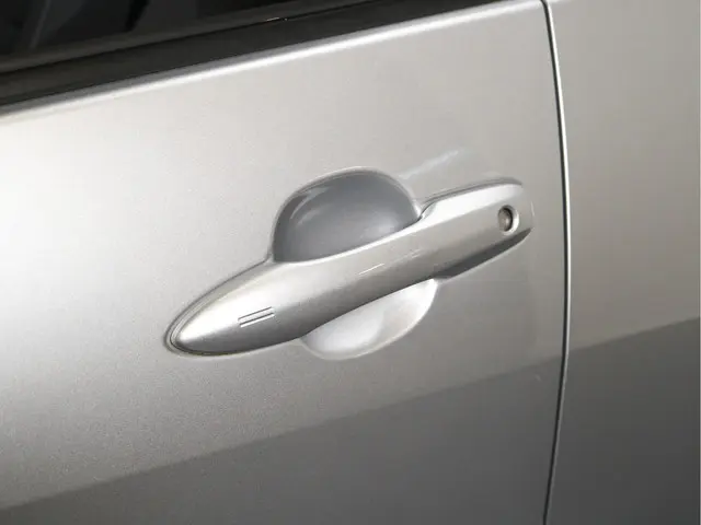 Toyota Yaris 1.5 Hybrid Dynamic 2023 Hybride Benzine 7