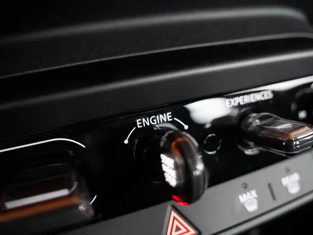 MINI 5-Deurs Cooper C 2025 Benzine 54