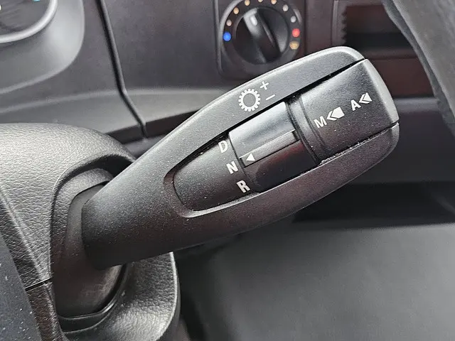 Mercedes-Benz Atego 818 2022 Diesel 10