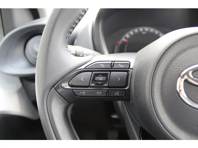 Toyota Aygo X 1.0 VVT-i MT Play 2022 Benzine 8