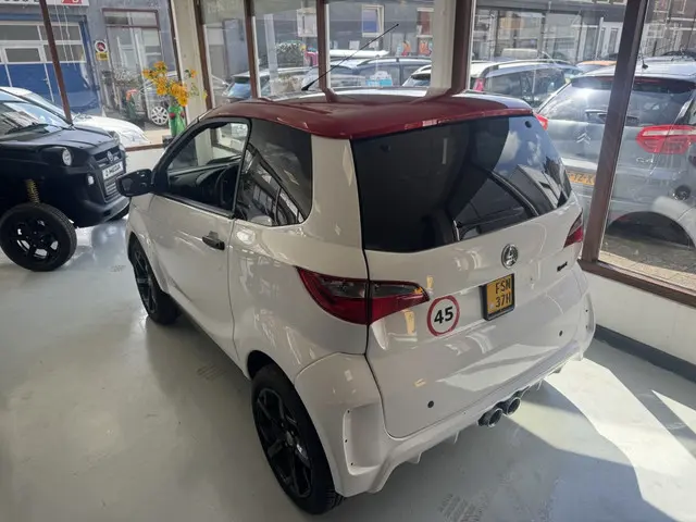 Aixam City Brommobiel Sport 2022 Diesel 4