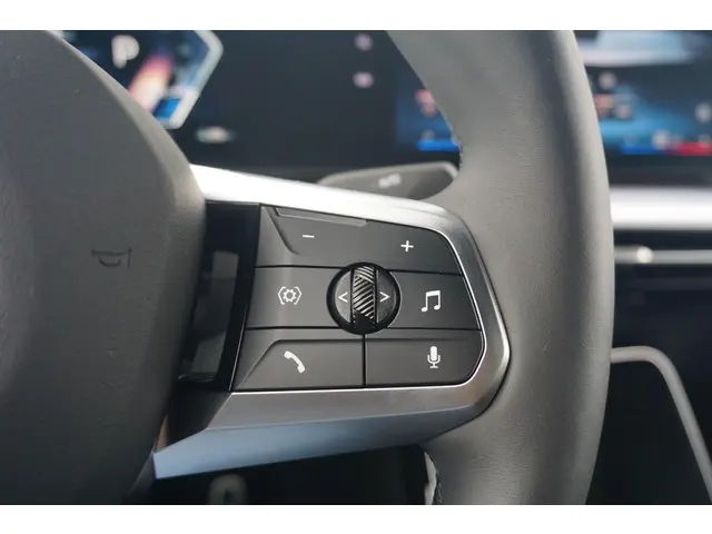 BMW iX2 eDrive20 2025 Elektrisch 14