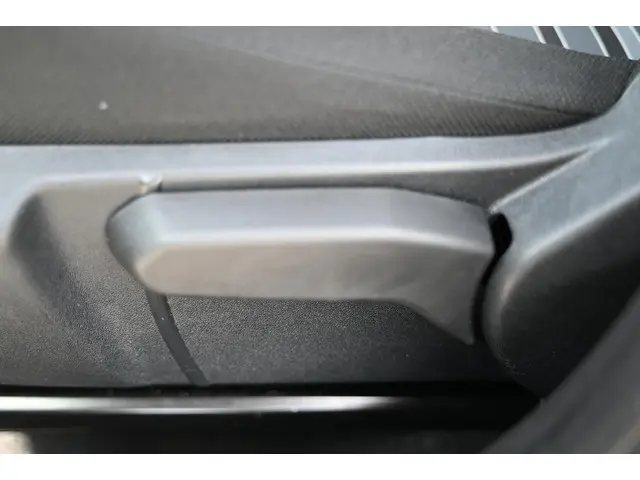 Peugeot 108 1.0 e-VTi Active 2017 Benzine 13