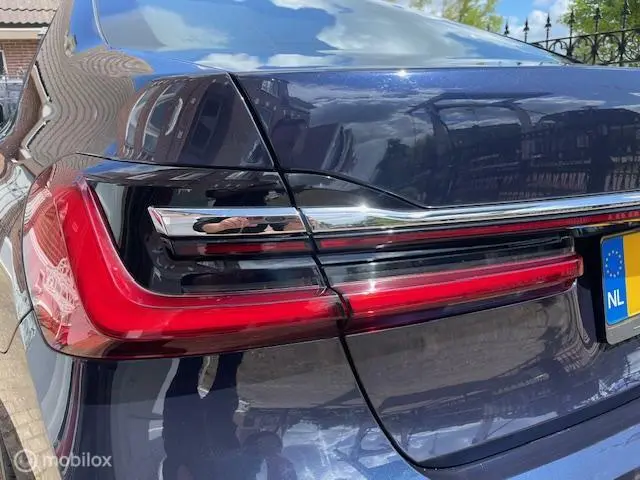 BMW 7 Serie 745e 2019 Hybride Benzine 29