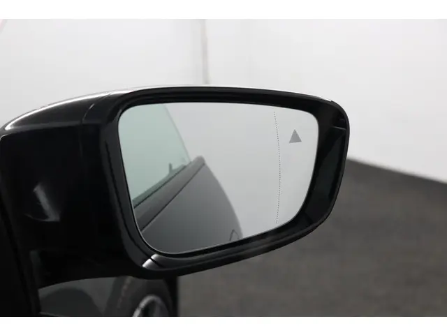 BMW i4 eDrive40 High Executive 84 kWh 2022 Elektrisch 46