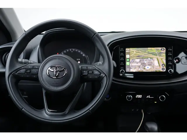 Toyota Aygo X 1.0 VVT-i S-CVT PLAY 2023 Benzine 24