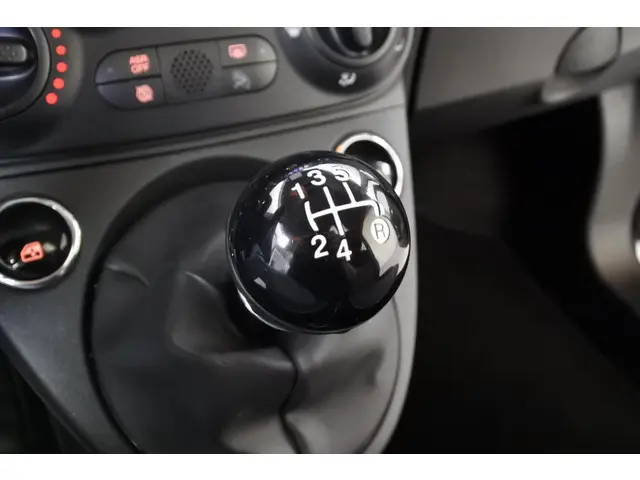 Fiat 500 1.2 Lounge 2018 Benzine 22