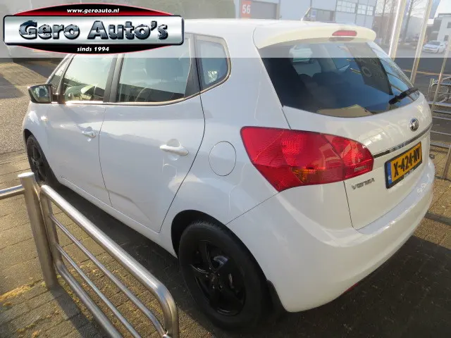 Kia Venga 1.4 CVVT ComfortLine 2018 Benzine 3