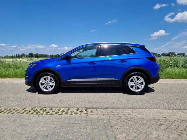 Opel Grandland X 1.2 Turbo 2019 Benzine 2