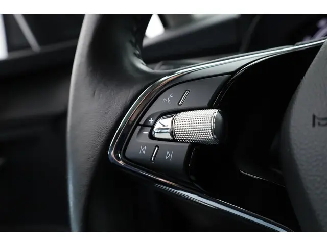 Škoda Kamiq 1.0 TSI Business Edition 2022 Benzine 10