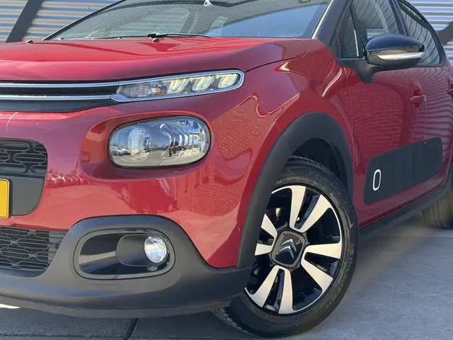 Citroën C3 1.2 PureTech S&S Shine 2017 Benzine 29