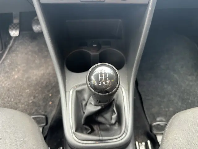 Volkswagen Polo 1.0 2014 Benzine 23