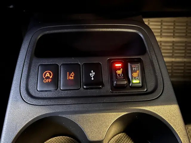Mitsubishi Space Star 1.2 Instyle 2023 Benzine 18