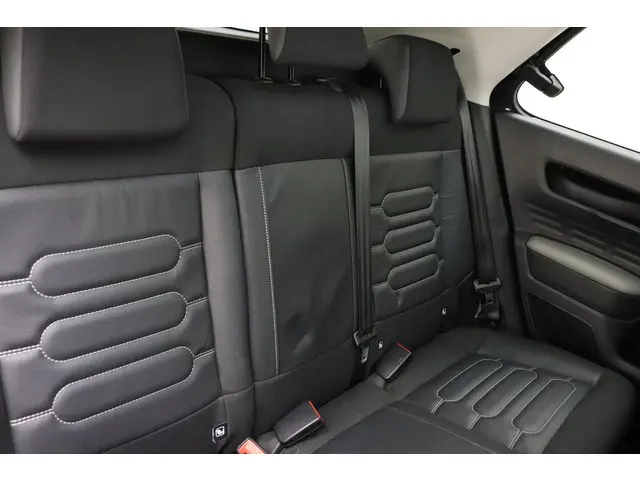 Citroën C4 Cactus 1.2 PureTech Shine 2019 Benzine 15