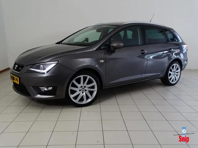 SEAT Ibiza ST 1.2 TSI FR 2014 Benzine 17