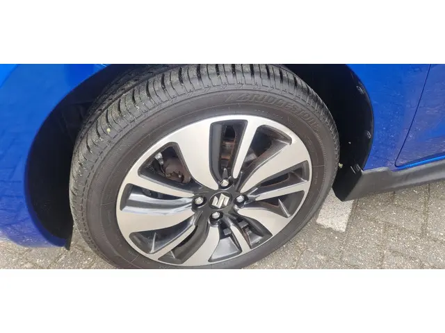 Suzuki Swift 1.2 Stijl Smart Hybr 2020 Benzine 7