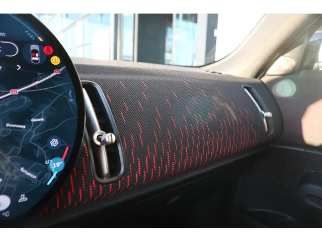 MINI Countryman ALL4 John Cooper Works 2024 Benzine 17