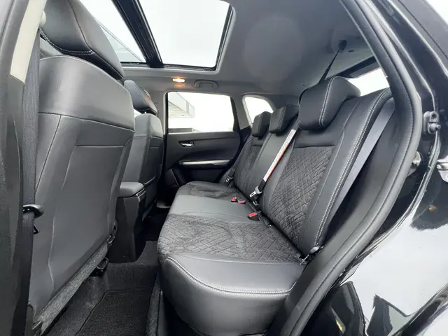 Suzuki Vitara 1.5 Hybrid Style 2025 Hybride Benzine 8