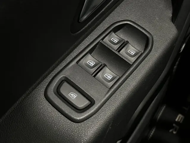 Dacia Duster 1.2 TCe 125 Comfort 2018 Benzine 18