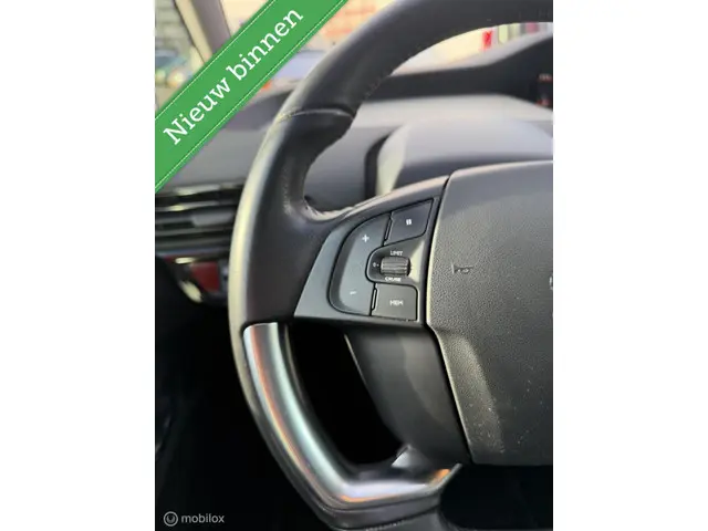 Citroën C4 Spacetourer 1.2 PureTech Feel 2019 Benzine 24