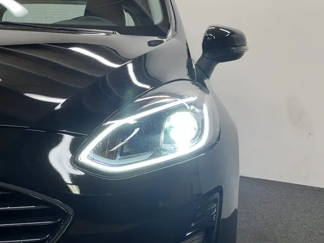 Ford Fiesta 125pk 1.0 EcoBoost Titanium 2021 Benzine 37