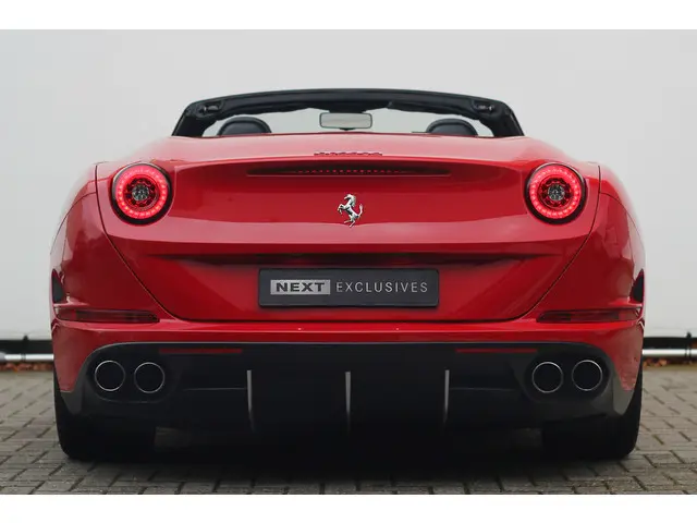 Ferrari California 3.9 T HELE 2016 Benzine 15