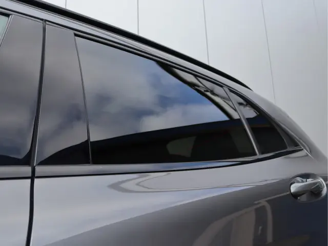 Mercedes-Benz GLA 180 AMG 2019 Benzine 16