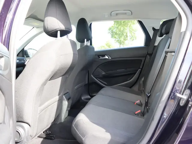 Peugeot 308 SW 1.6 BlueHDI Blue Lease Pack 2015 Diesel 10