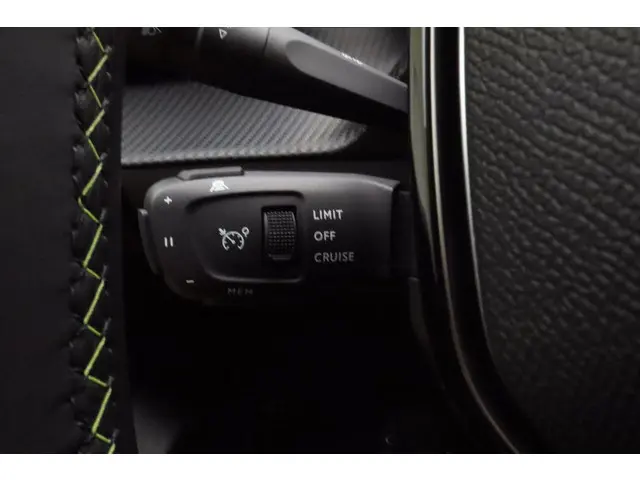 Peugeot e-208 EV GT Pack 50 kWh 2022 Elektrisch 30