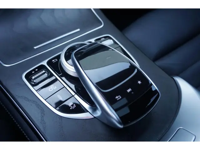 Mercedes-Benz GLC Coupé 43 AMG 2019 Benzine 16