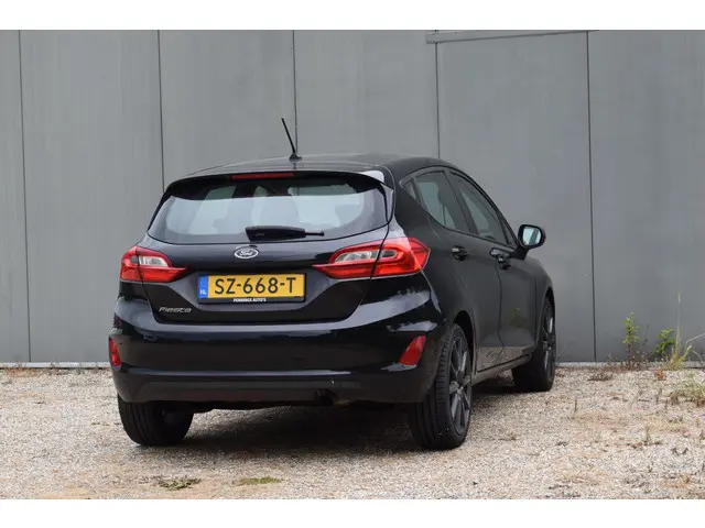 Ford Fiesta 1.1 Trend 2018 Benzine 18