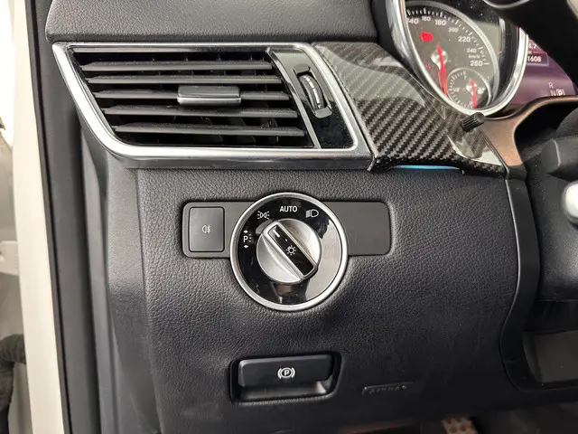 Mercedes-Benz GLE Coupé 450 AMG 4-MATIC 2016 Benzine 24