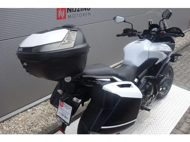 Kawasaki Versys 650 GRAND TOURER 2020 Benzine 12