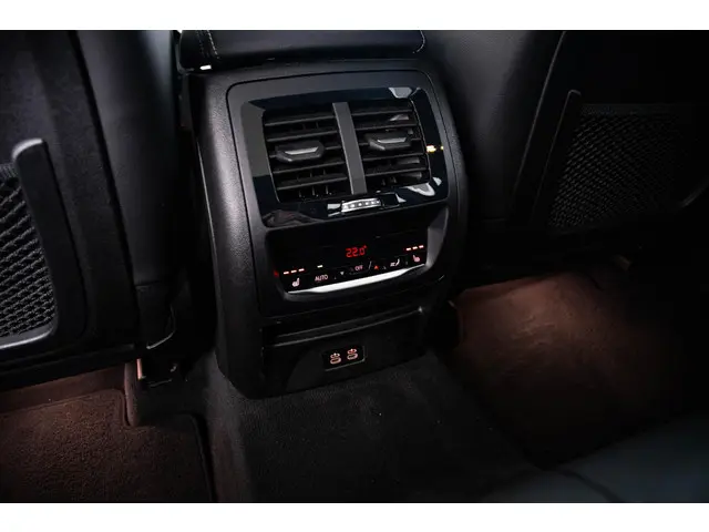 BMW X3 xDrive30e High Executive 2021 Hybride Benzine 47