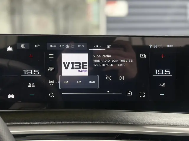 Peugeot 3008 1.2 Hybrid 145 GT 2026 Hybride Benzine 16