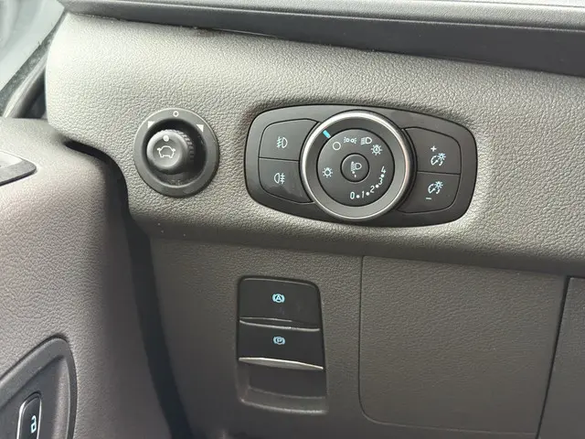 Ford E-Transit 89kWh 2023 Elektrisch 24