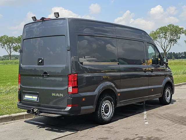 MAN TGE 3.180 2020 Diesel 3