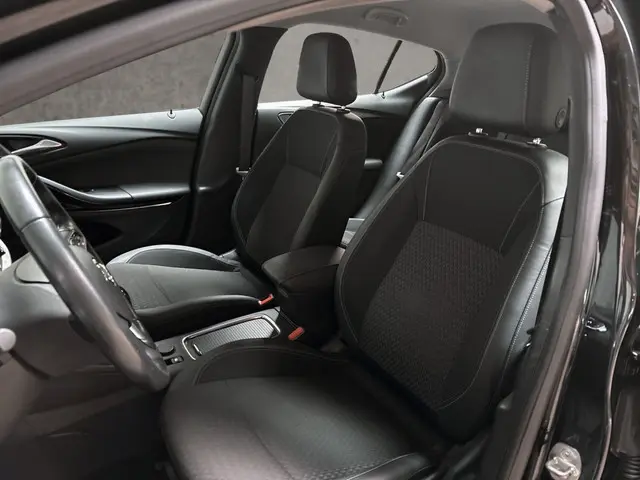 Opel Astra 1.0 Innovation 2018 Benzine 10