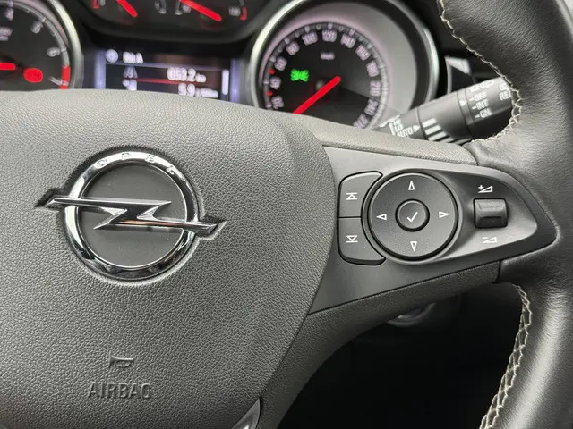 Opel Astra Sports Tourer 1.4 Innovation 2018 Benzine 19