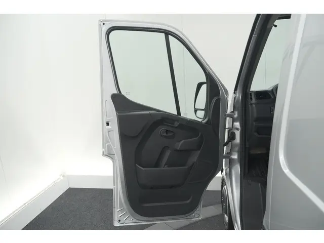 Opel Movano 2.3 Turbo L2H2 DC 2022 Diesel 20