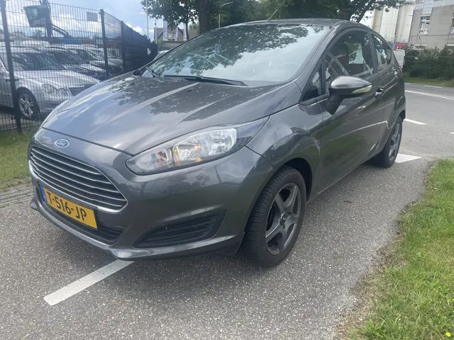 Ford Fiesta 1.25 2015 Benzine 3