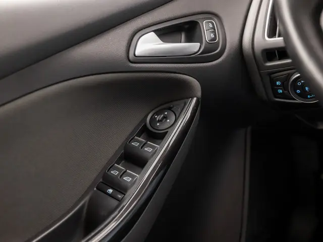 Ford Focus Wagon 1.5 ST-Line Titanium 2016 Benzine 23